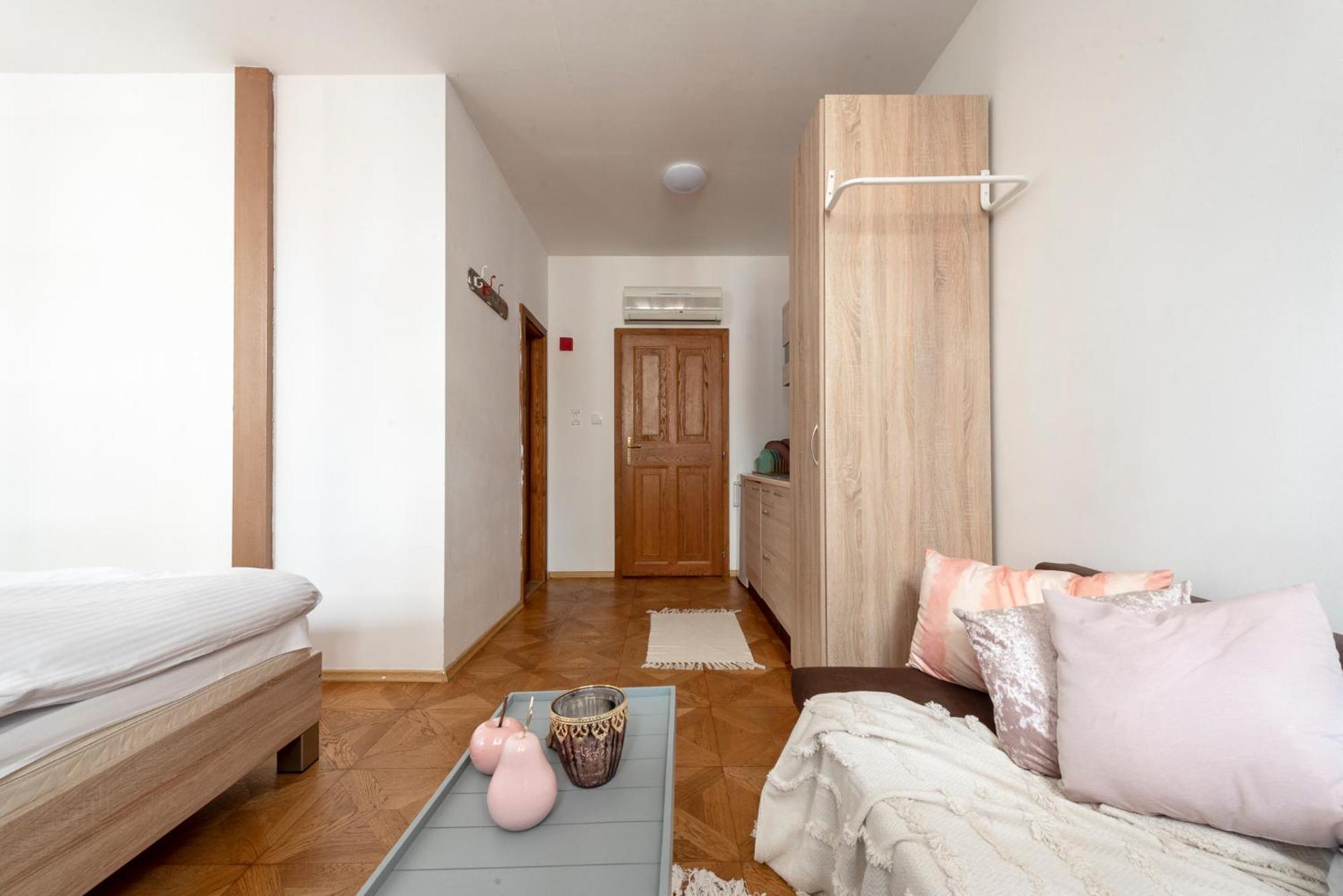 Beethoven Apartment Bratislava Exterior foto
