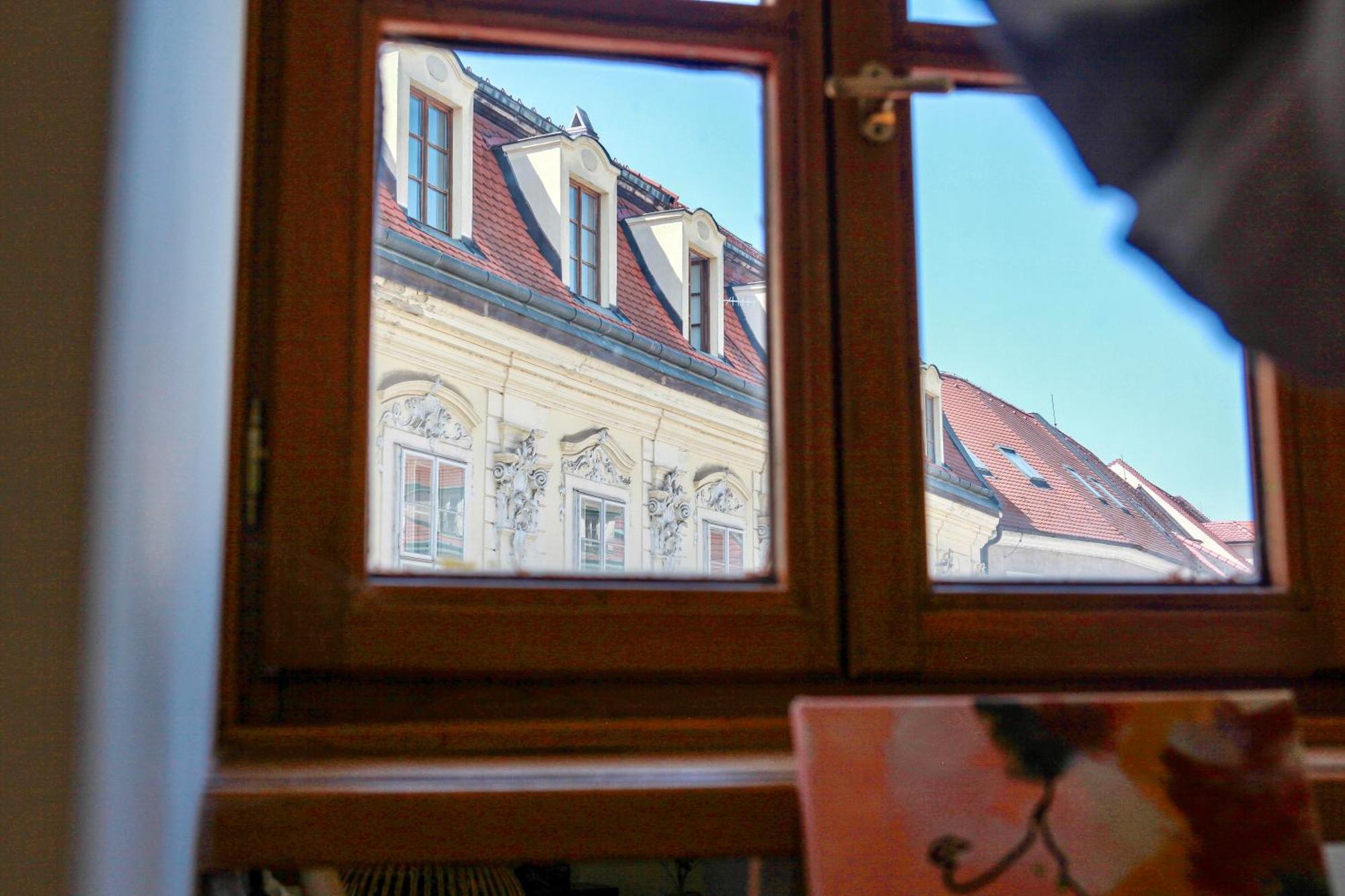 Beethoven Apartment Bratislava Exterior foto